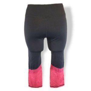 Danskin Now Women's Black Fitted Above knee Length Tights Pants Size Small